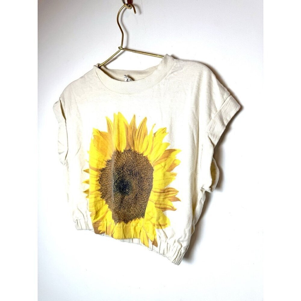Vtg 90s Sunflower Floral Cropped USA T Shirt - Picture 3 of 7
